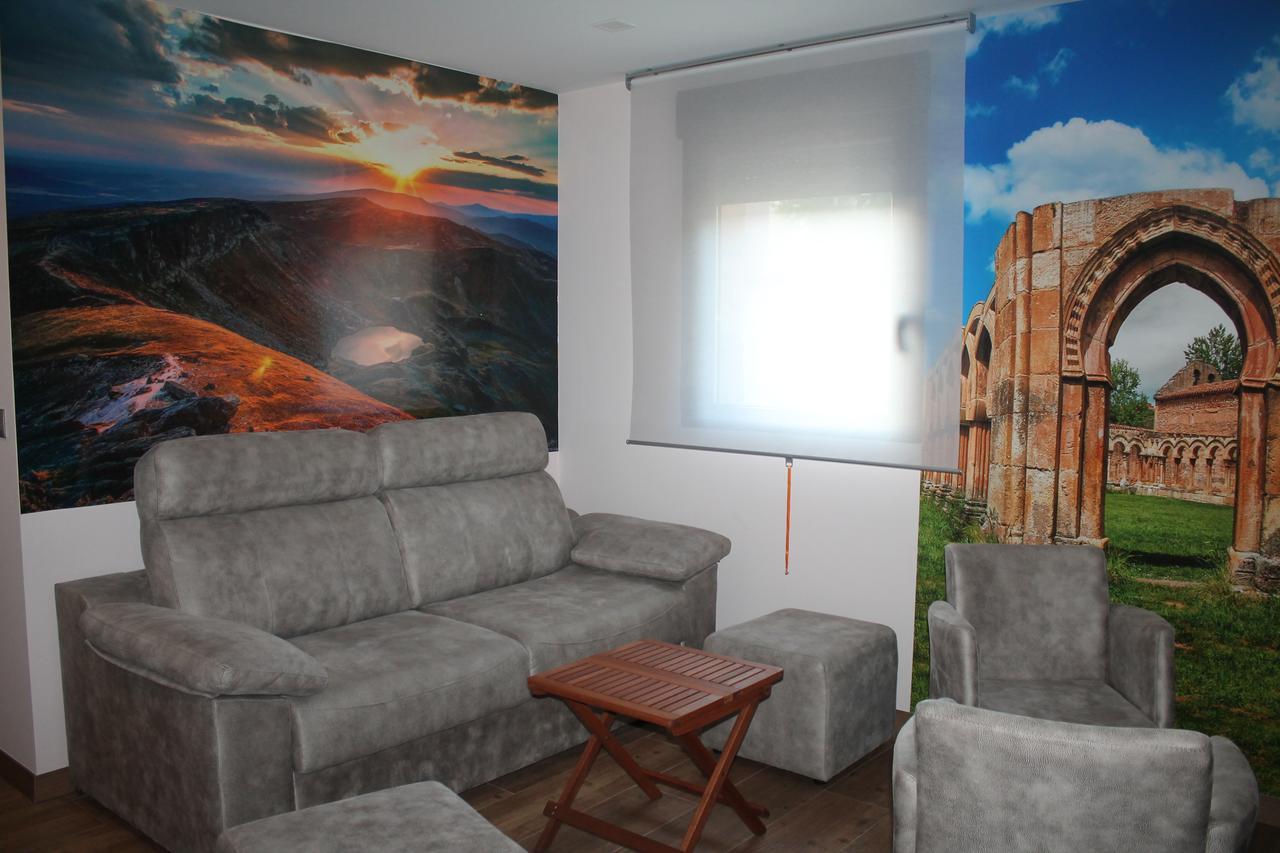 Apartamentos Numancia Garray ภายนอก รูปภาพ